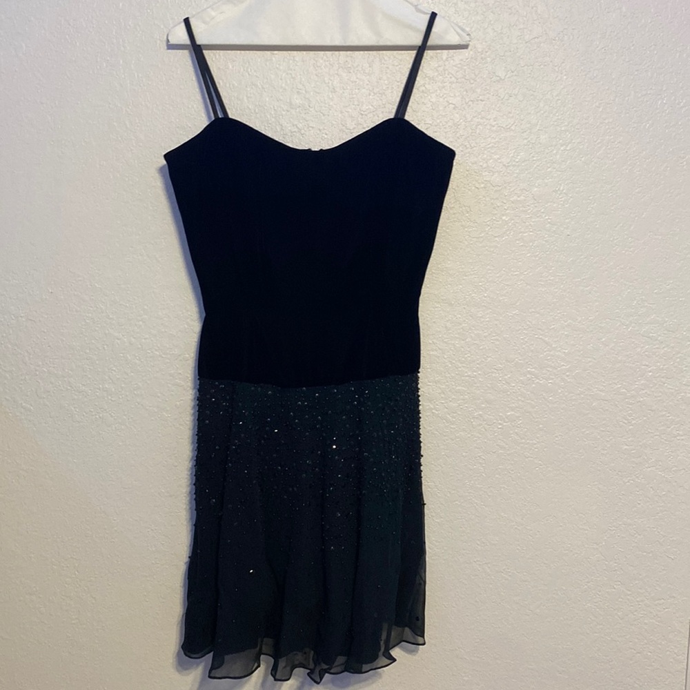 Black Niteline Della Roufogali mine dress. Size 4, great condition, worn once